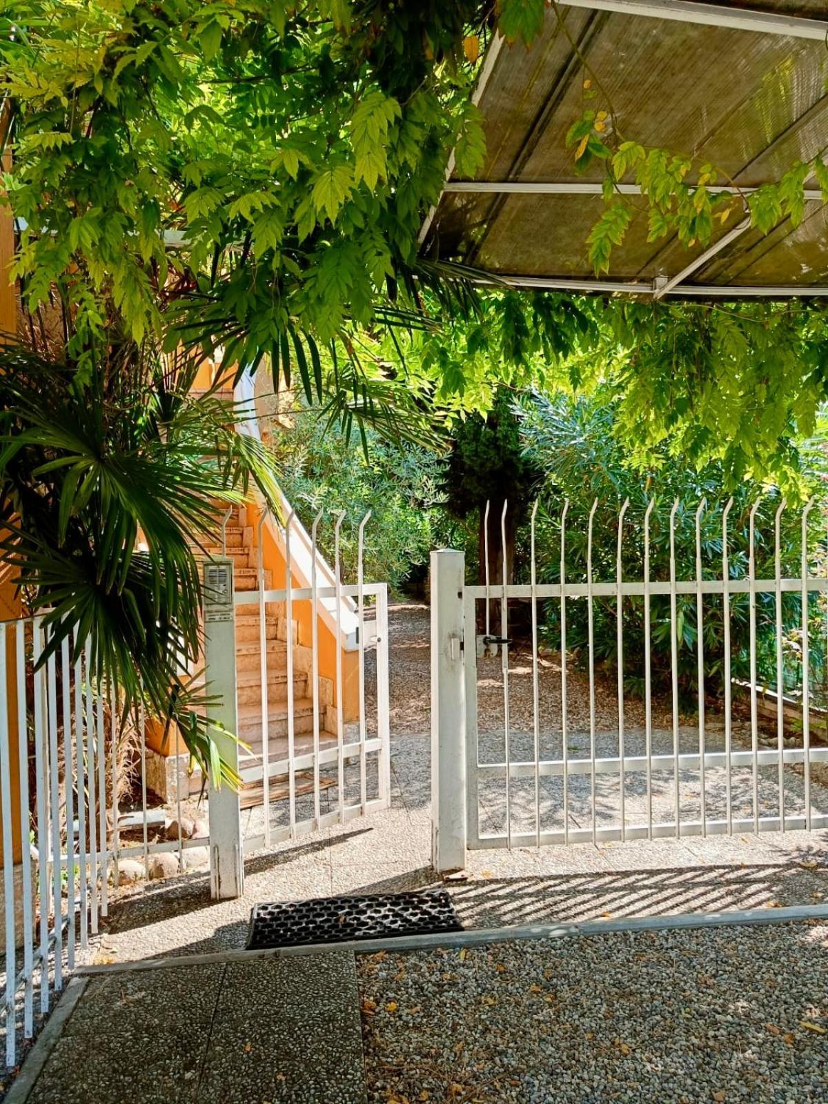 Вілла Casa Lucy Бардоліно Екстер'єр фото